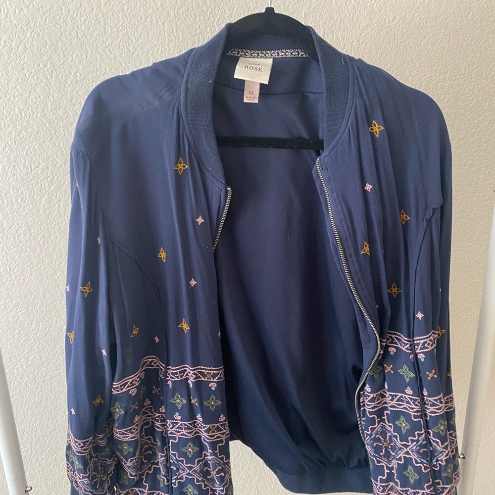 Embroidered bomber jacket